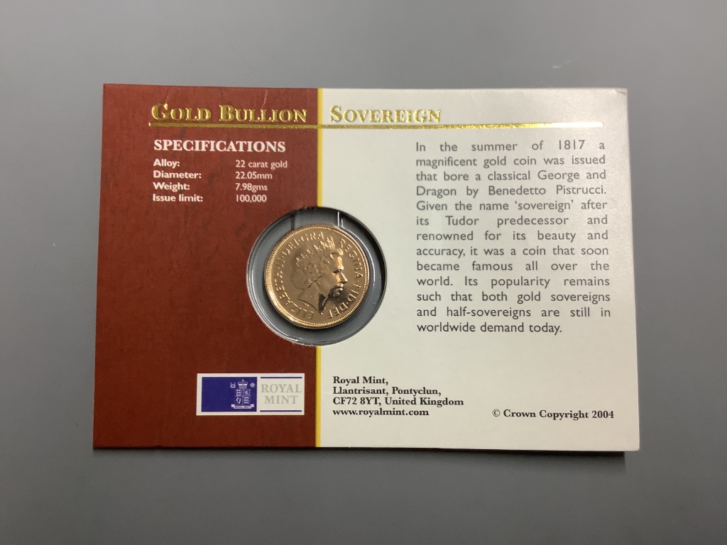 An Elizabeth II gold sovereign, Royal Mint issue - St. George and the Dragon, 2004.
